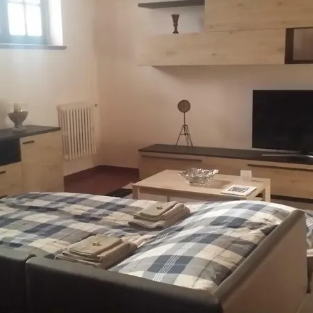 Nice Apt. Apartment *